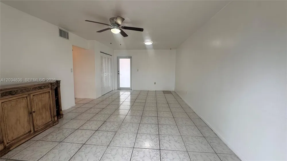 7646 Abbott Ave #3 Miami Beach, FL 33141