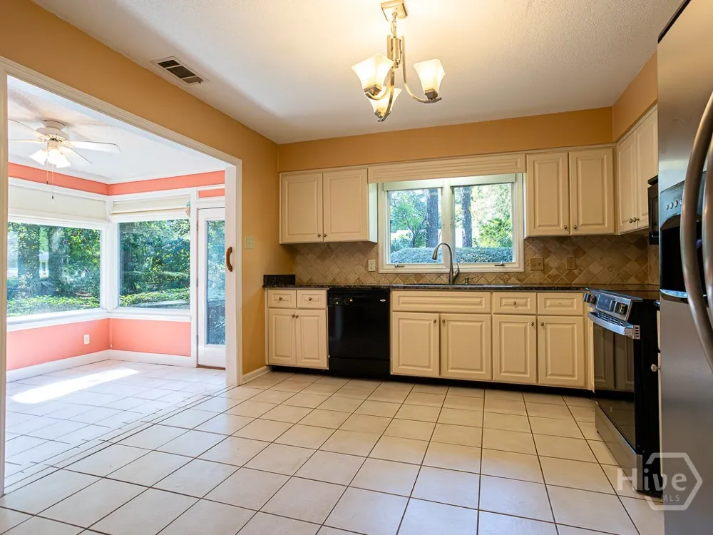 262 Wiley Bottom Road Savannah, GA 31411