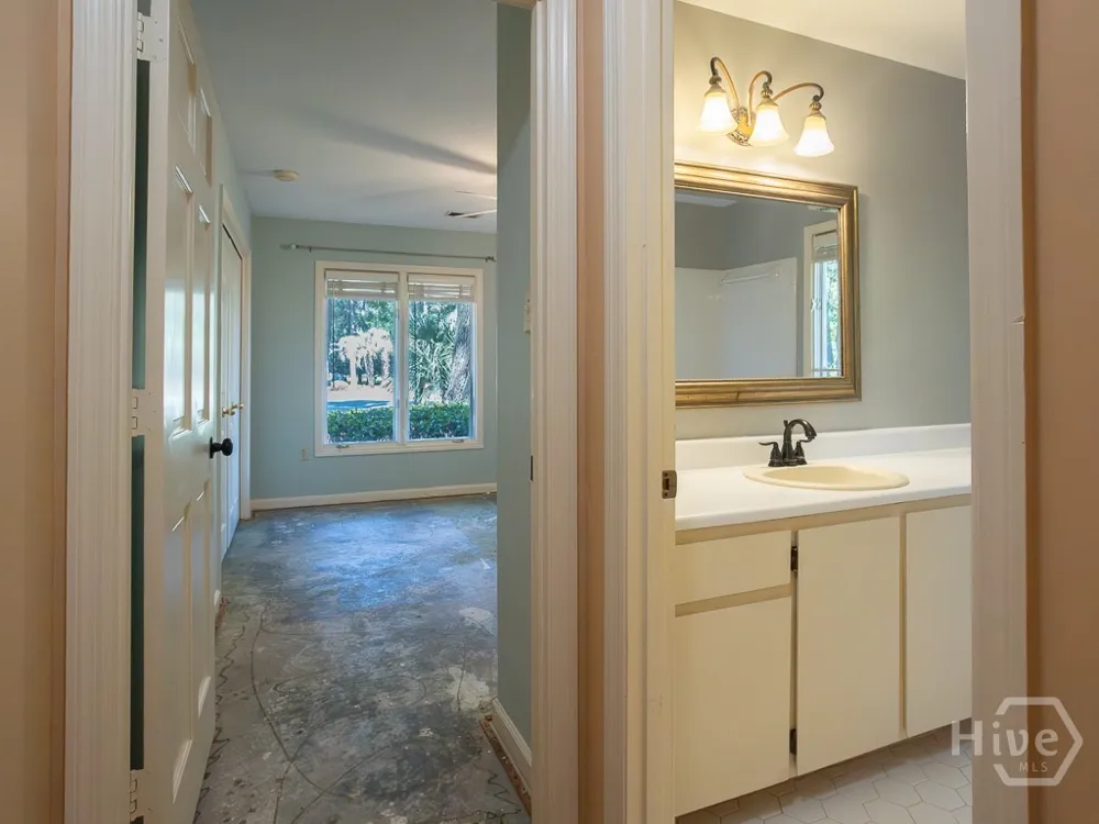 262 Wiley Bottom Road Savannah, GA 31411