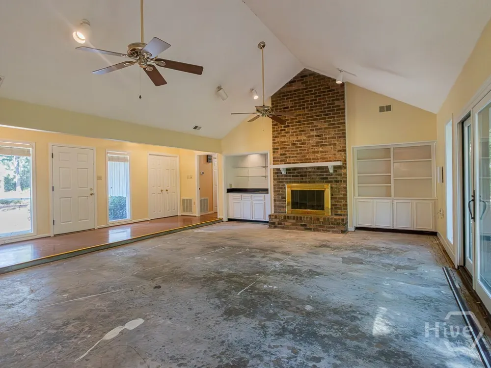 262 Wiley Bottom Road Savannah, GA 31411