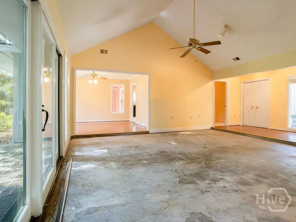 262 Wiley Bottom Road Savannah, GA 31411