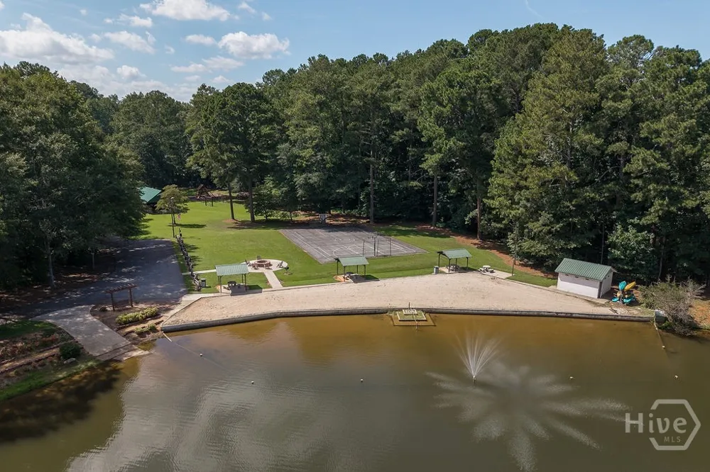 6329 Brockton Rd. Drive Nicholson, GA 30565