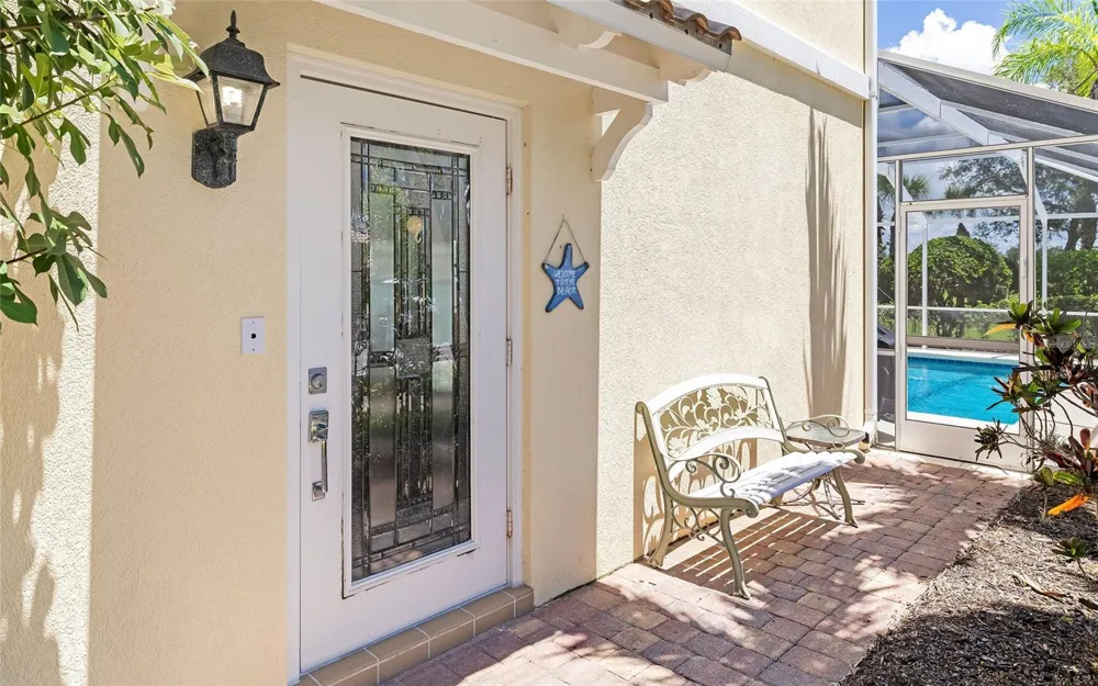 7596 ANDORA DRIVE Sarasota, FL 34238