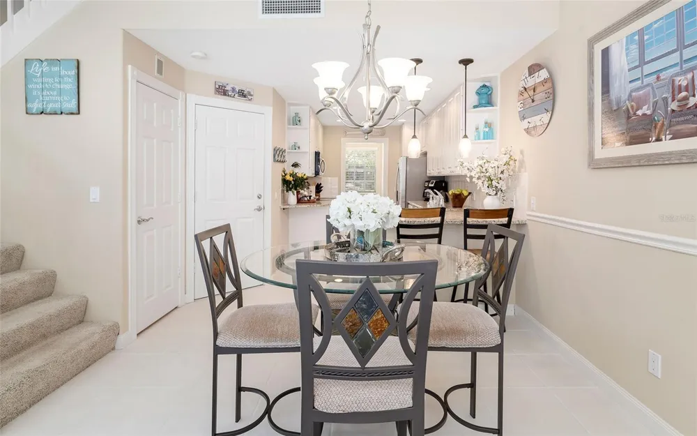 7596 ANDORA DRIVE Sarasota, FL 34238