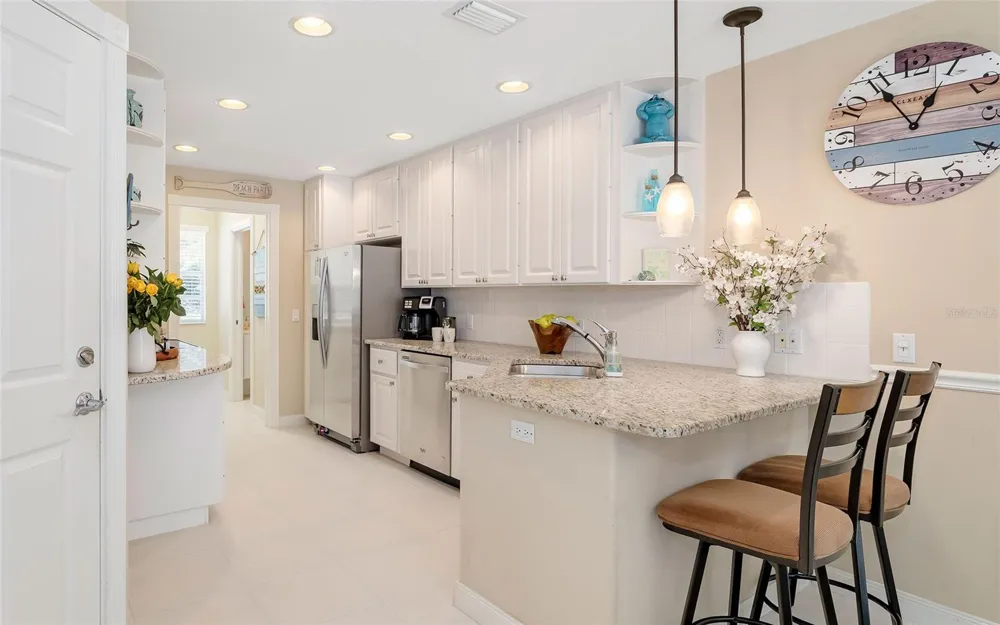 7596 ANDORA DRIVE Sarasota, FL 34238