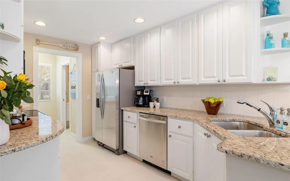 7596 ANDORA DRIVE Sarasota, FL 34238