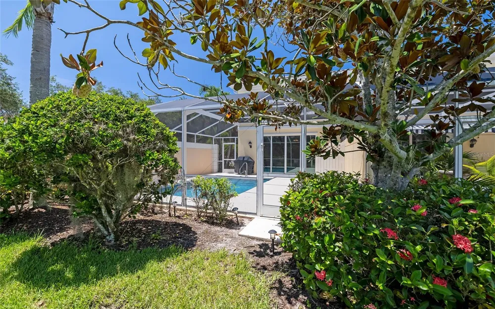 7596 ANDORA DRIVE Sarasota, FL 34238