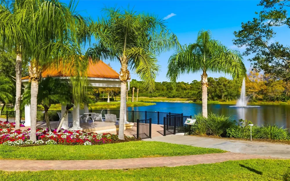 7596 ANDORA DRIVE Sarasota, FL 34238