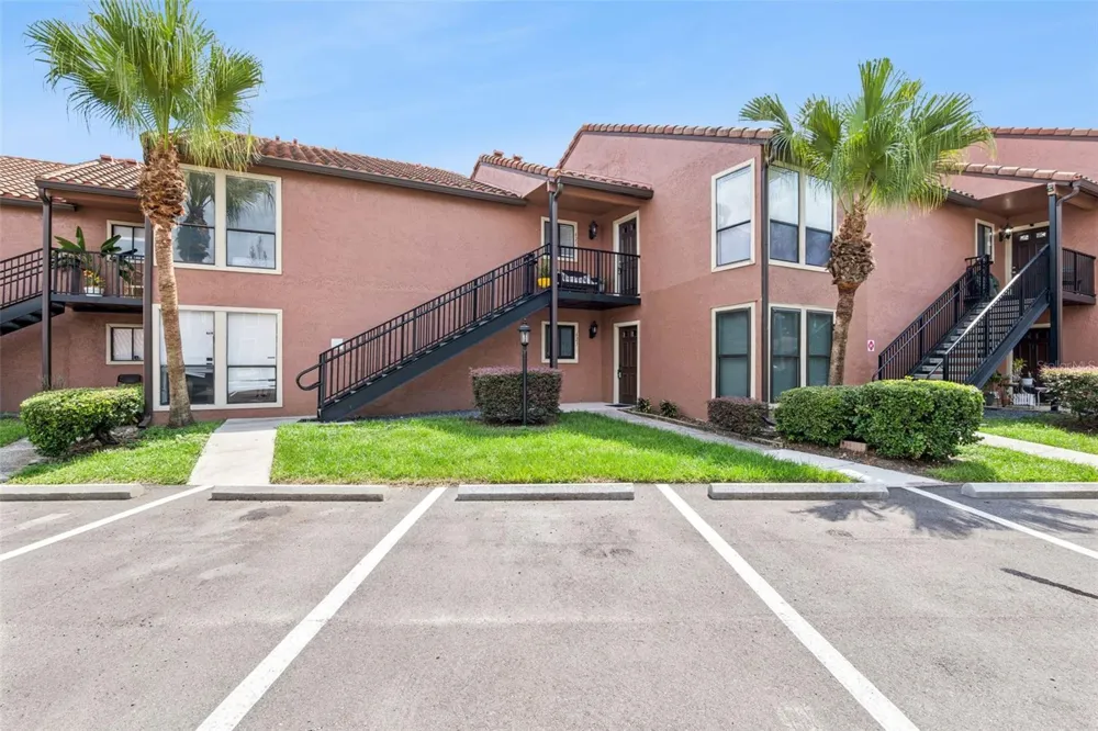 623 GRENADINE COURT #623 Winter Park, FL 32792