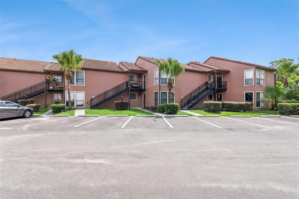 623 GRENADINE COURT #623 Winter Park, FL 32792