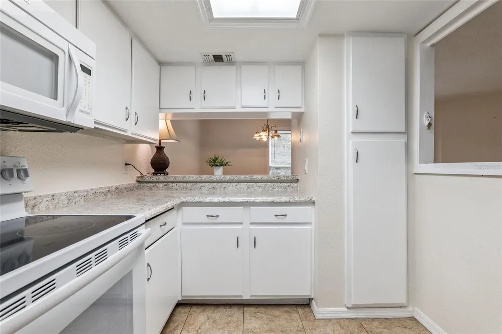 623 GRENADINE COURT #623 Winter Park, FL 32792