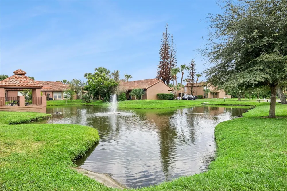 623 GRENADINE COURT #623 Winter Park, FL 32792