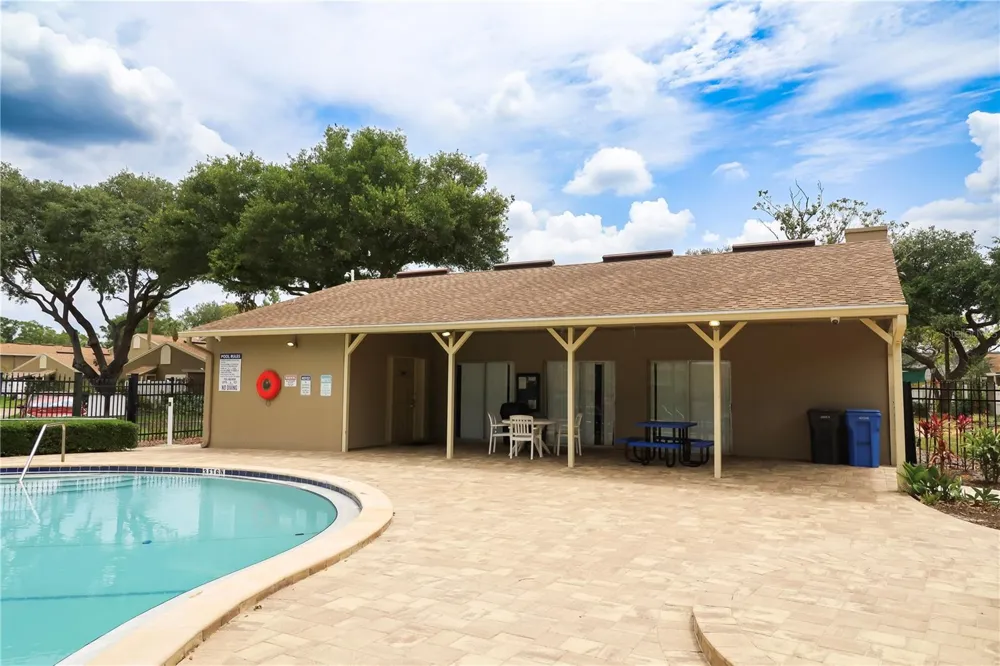 7107 HERNANDO COURT Tampa, FL 33615