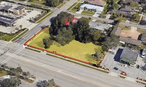 7309 TAMIAMI TRAIL