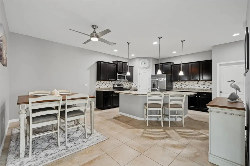 33067 WINDELSTRAW DRIVE Wesley Chapel, FL 33545