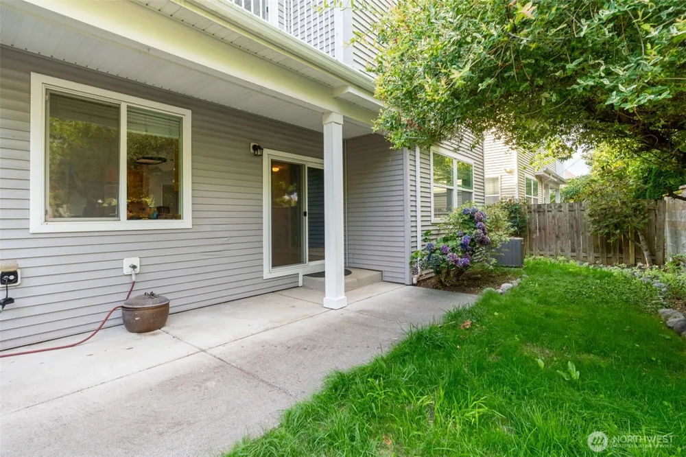 5918 Elizabeth Avenue SE Auburn, WA 98092