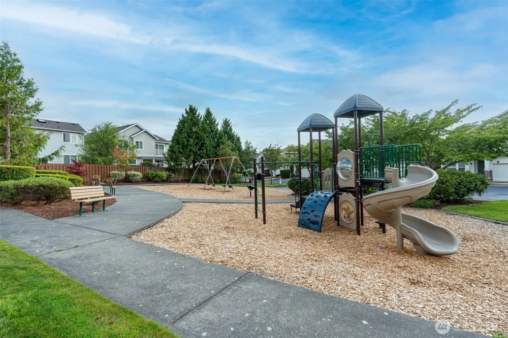 5918 Elizabeth Avenue SE Auburn, WA 98092