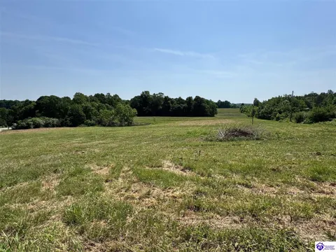 10136 S Highway 105