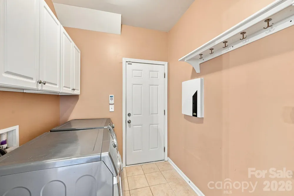 4852 Pepper Drive Harrisburg, NC 28075