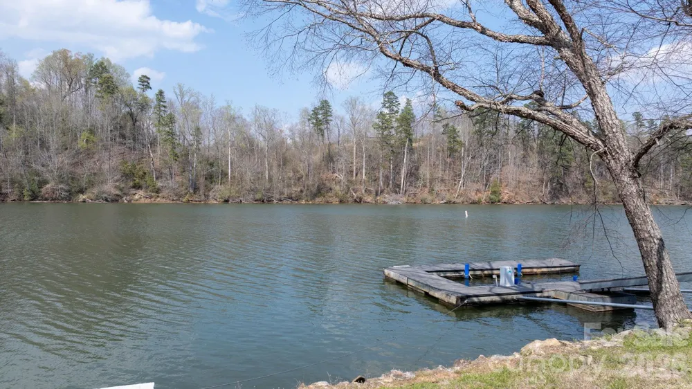207 Catawba Avenue Hickory, NC 28601