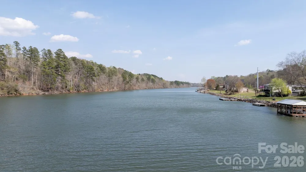 207 Catawba Avenue Hickory, NC 28601