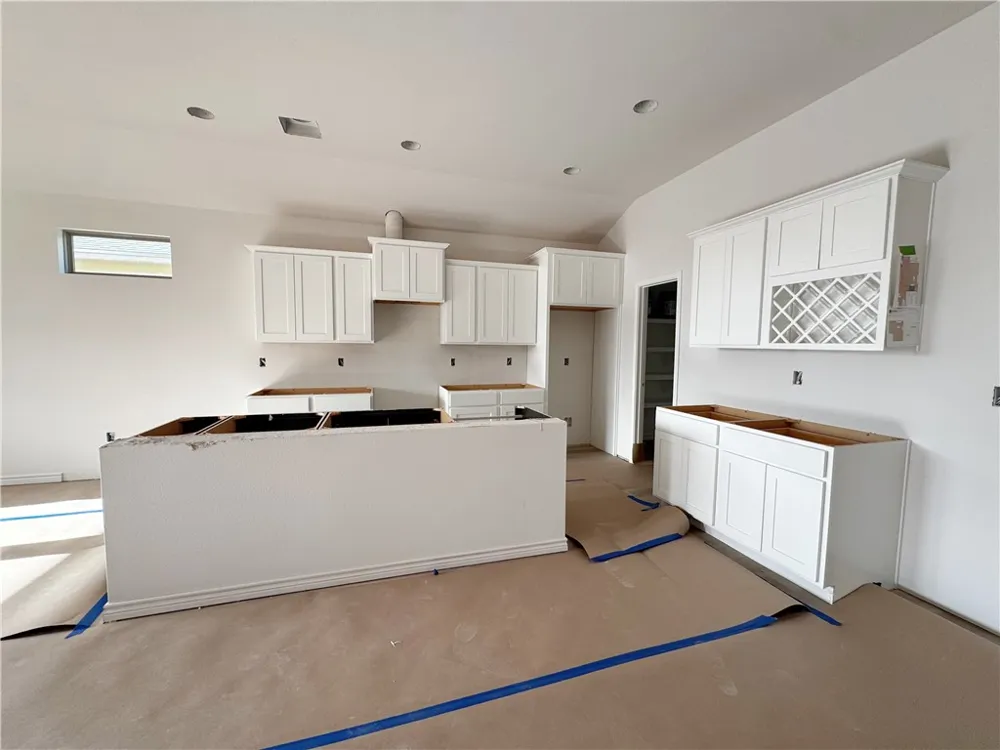 2714 Lady Andrea Corpus Christi, TX 78415