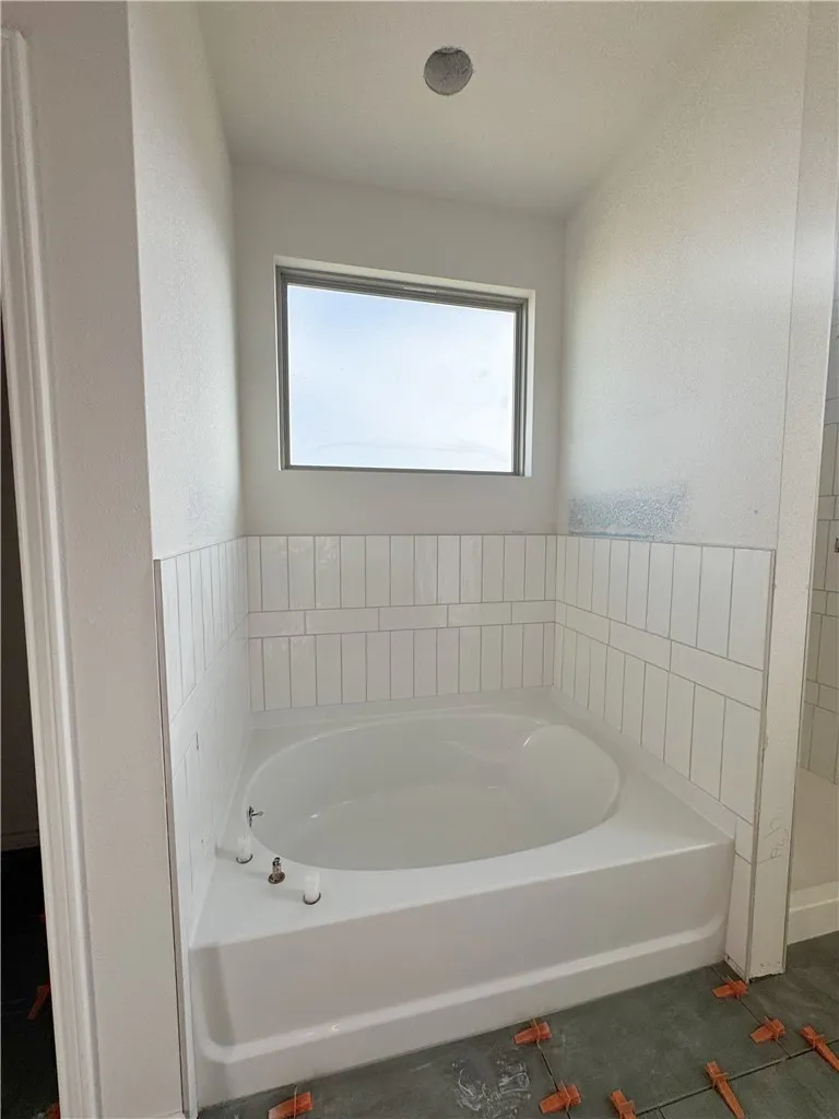 2714 Lady Andrea Corpus Christi, TX 78415