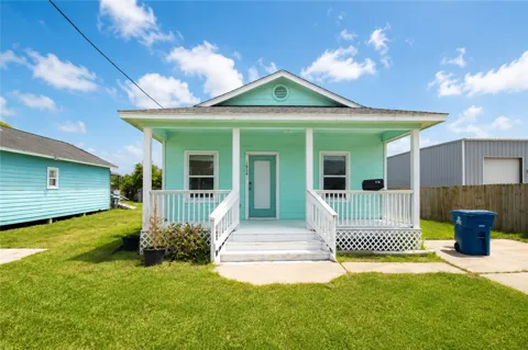 1824 Highway 35 S