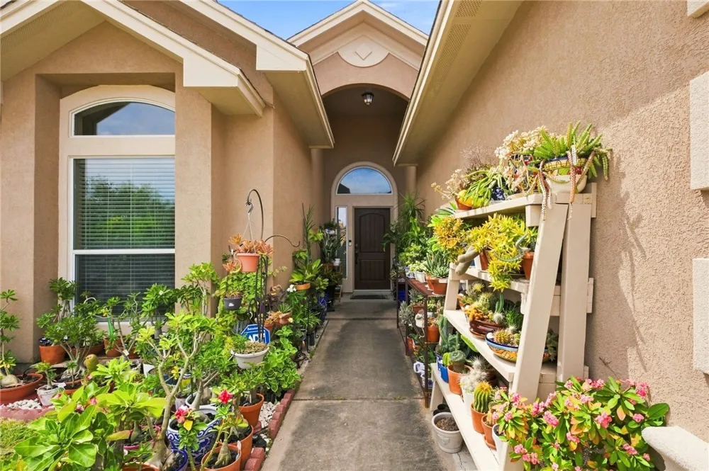 8217 Azimuth Court Corpus Christi, TX 78414