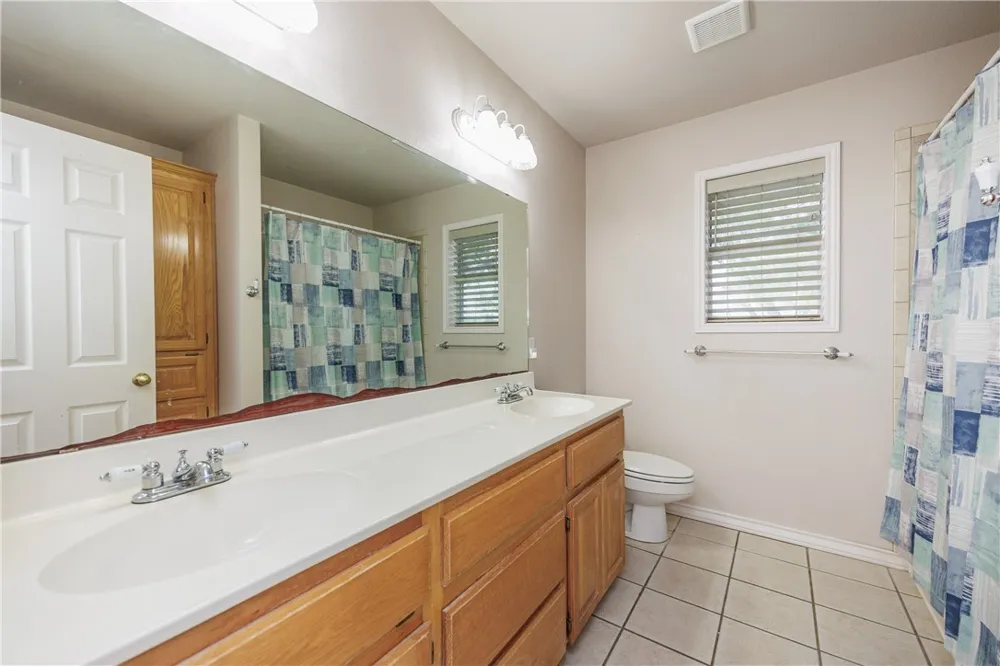 396 House Avenue Sandia, TX 78383