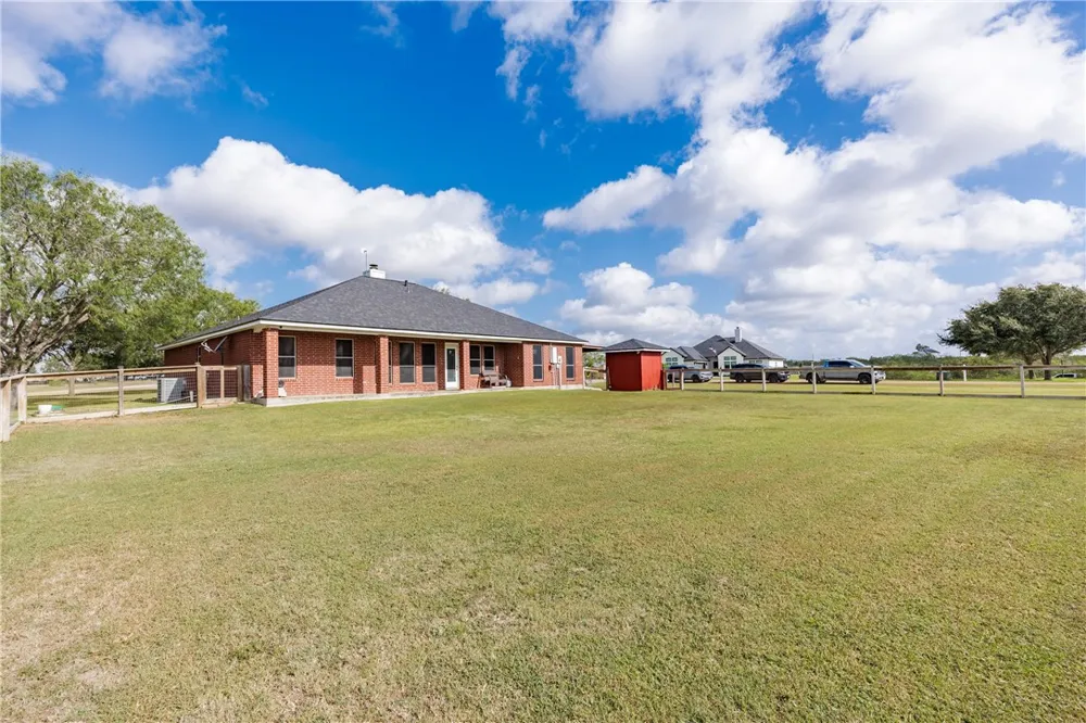 396 House Avenue Sandia, TX 78383