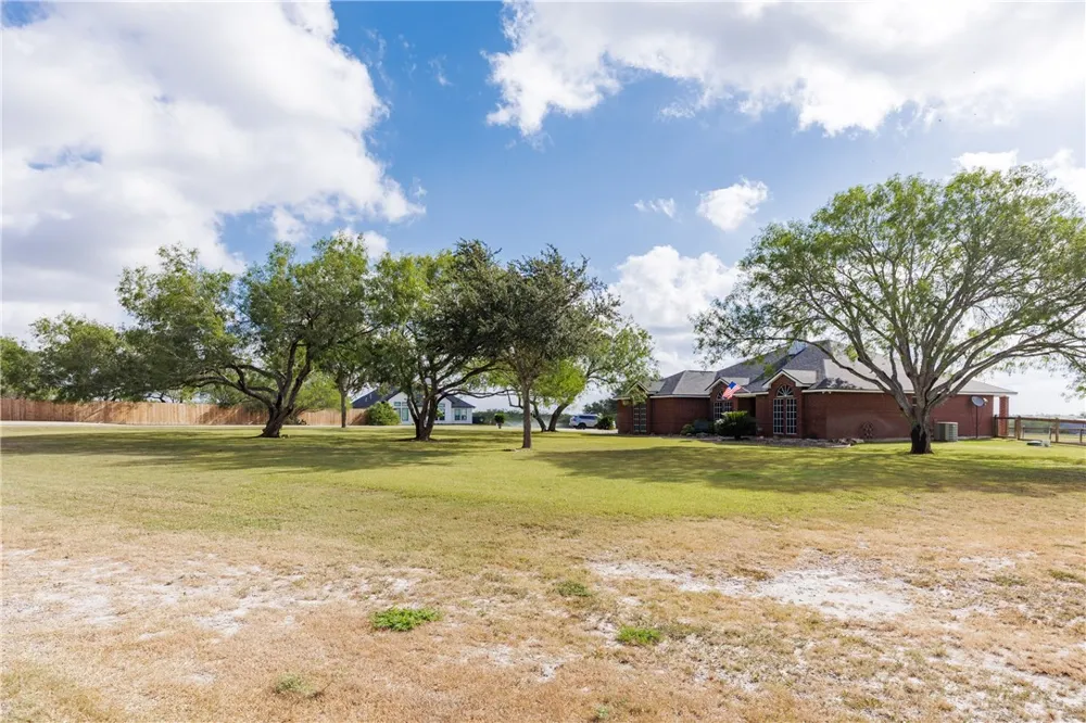 396 House Avenue Sandia, TX 78383