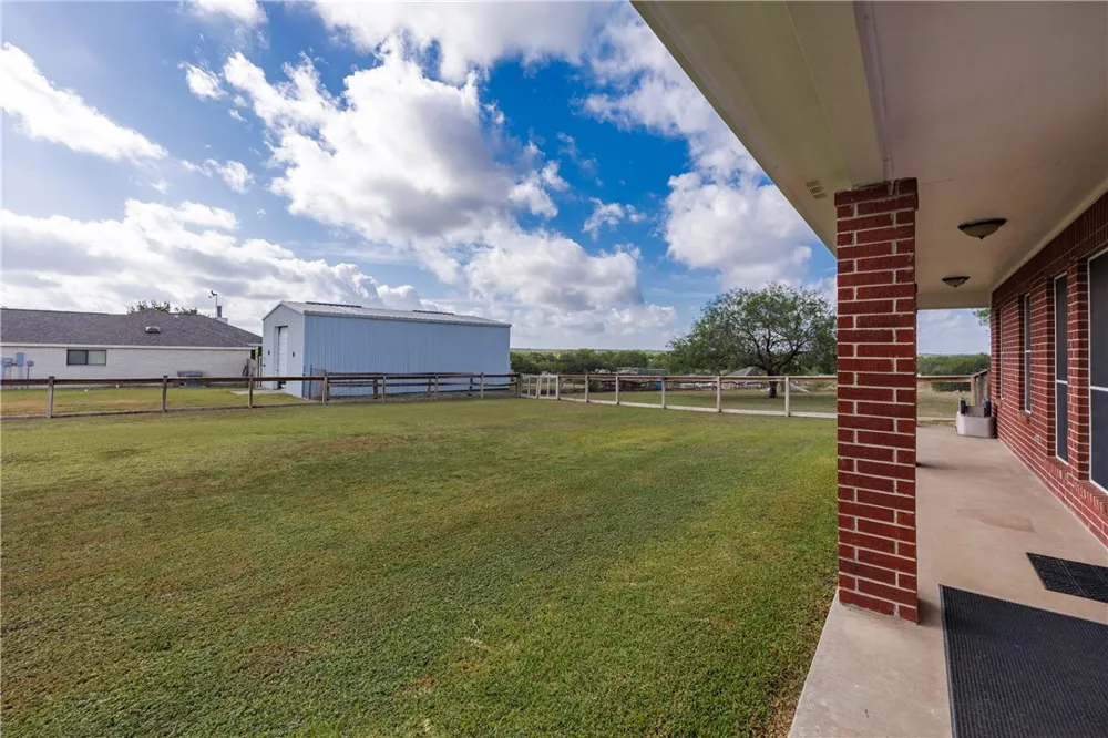 396 House Avenue Sandia, TX 78383