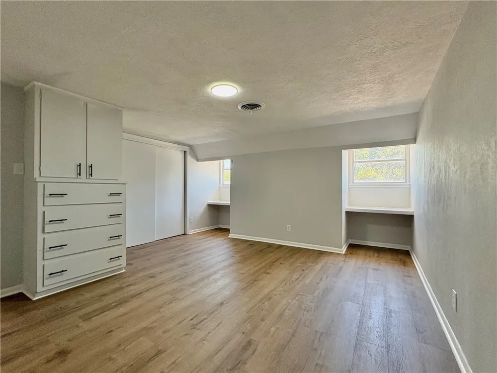 221 Ghent Place Portland, TX 78374