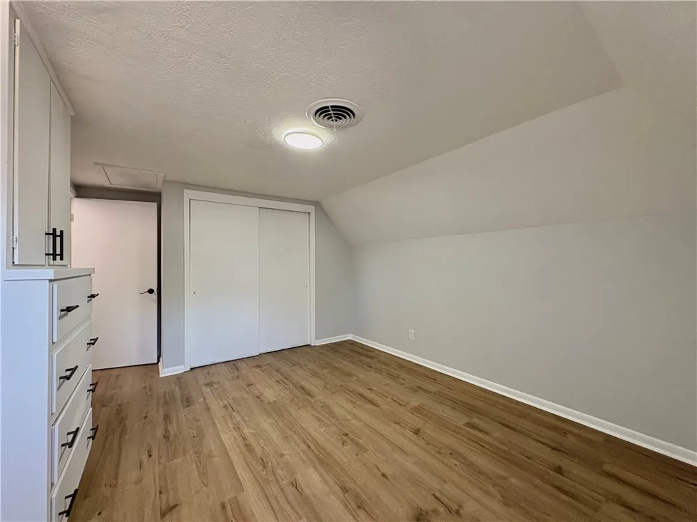 221 Ghent Place Portland, TX 78374