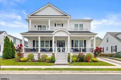 119 N Barclay Ave