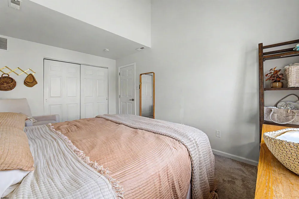 202 Maxwell Ct Egg Harbor Township, NJ 08234