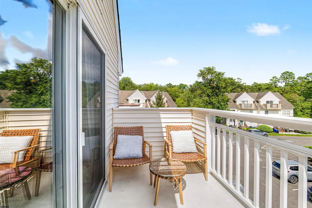 202 Maxwell Ct Egg Harbor Township, NJ 08234