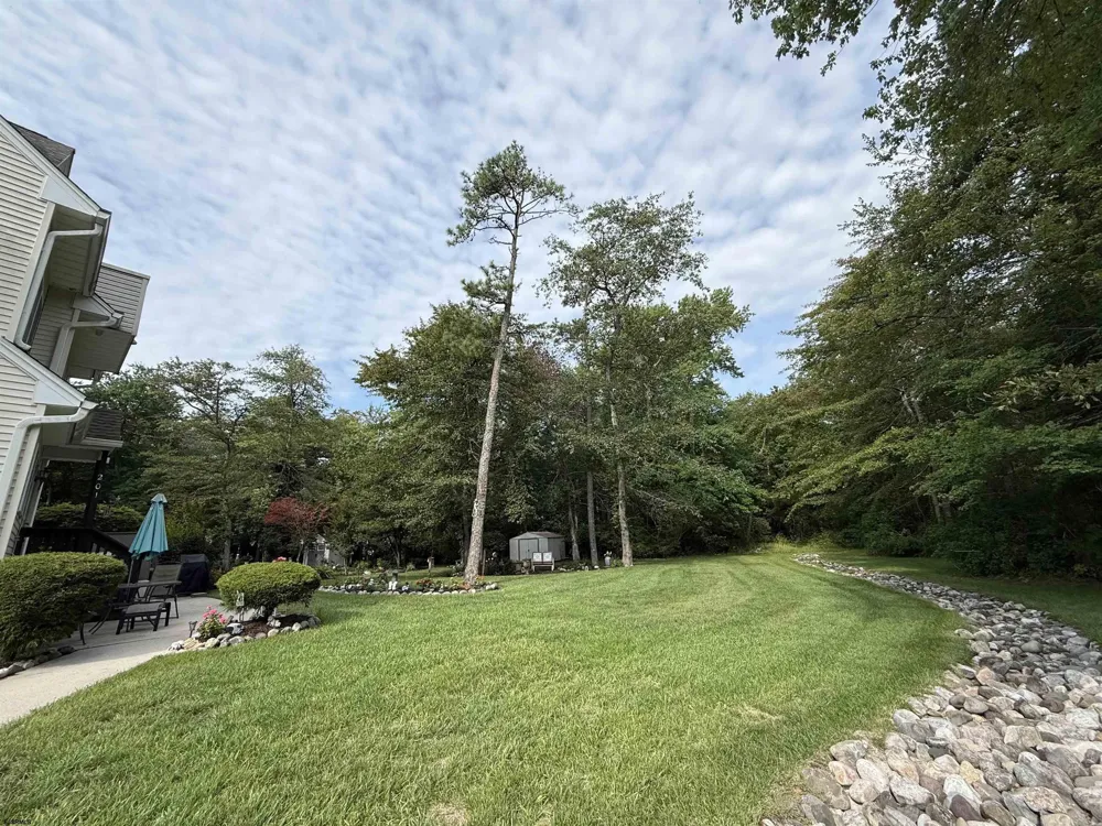 202 Maxwell Ct Egg Harbor Township, NJ 08234