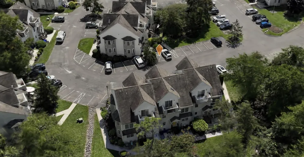 202 Maxwell Ct Egg Harbor Township, NJ 08234