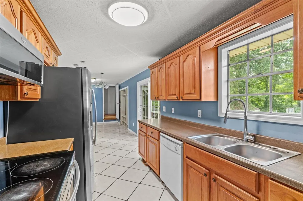256 Cheyenne Trail NW Dalton, GA 30721