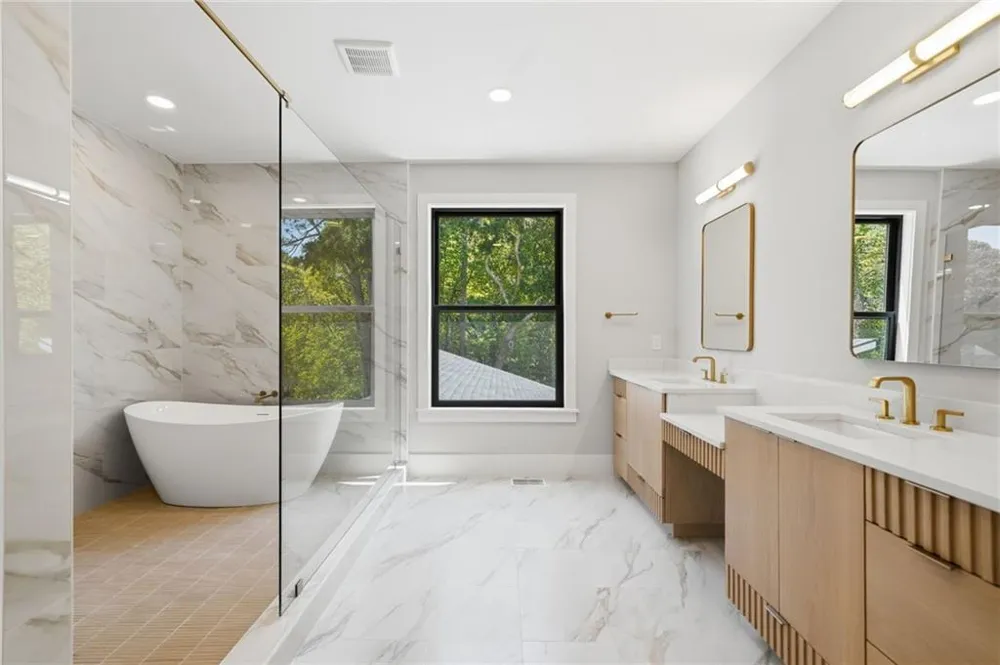 415 Westside Drive Roswell, GA 30075