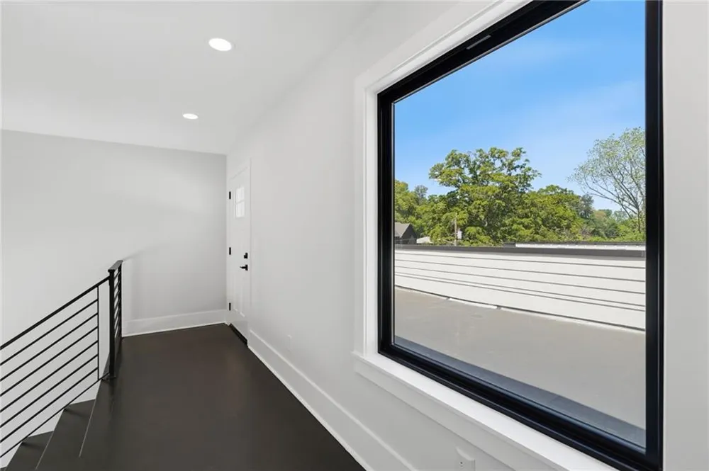 415 Westside Drive Roswell, GA 30075