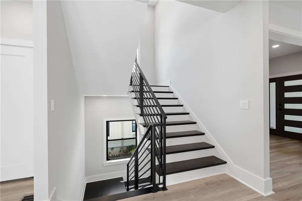 415 Westside Drive Roswell, GA 30075