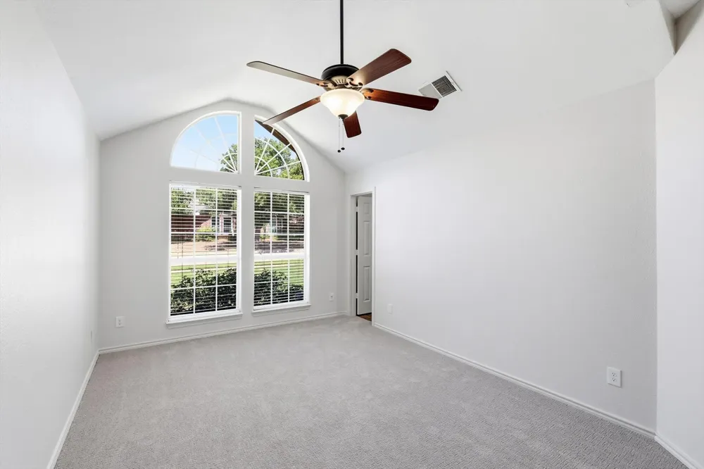 1432 Saint Gallen Lane Lewisville, TX 75067