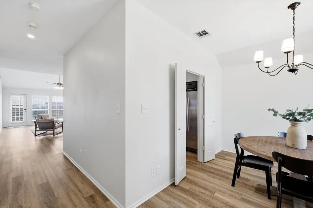 1432 Saint Gallen Lane Lewisville, TX 75067