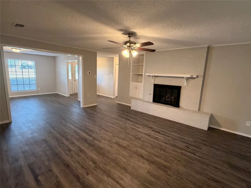 7428 Bogart Drive North Richland Hills, TX 76180