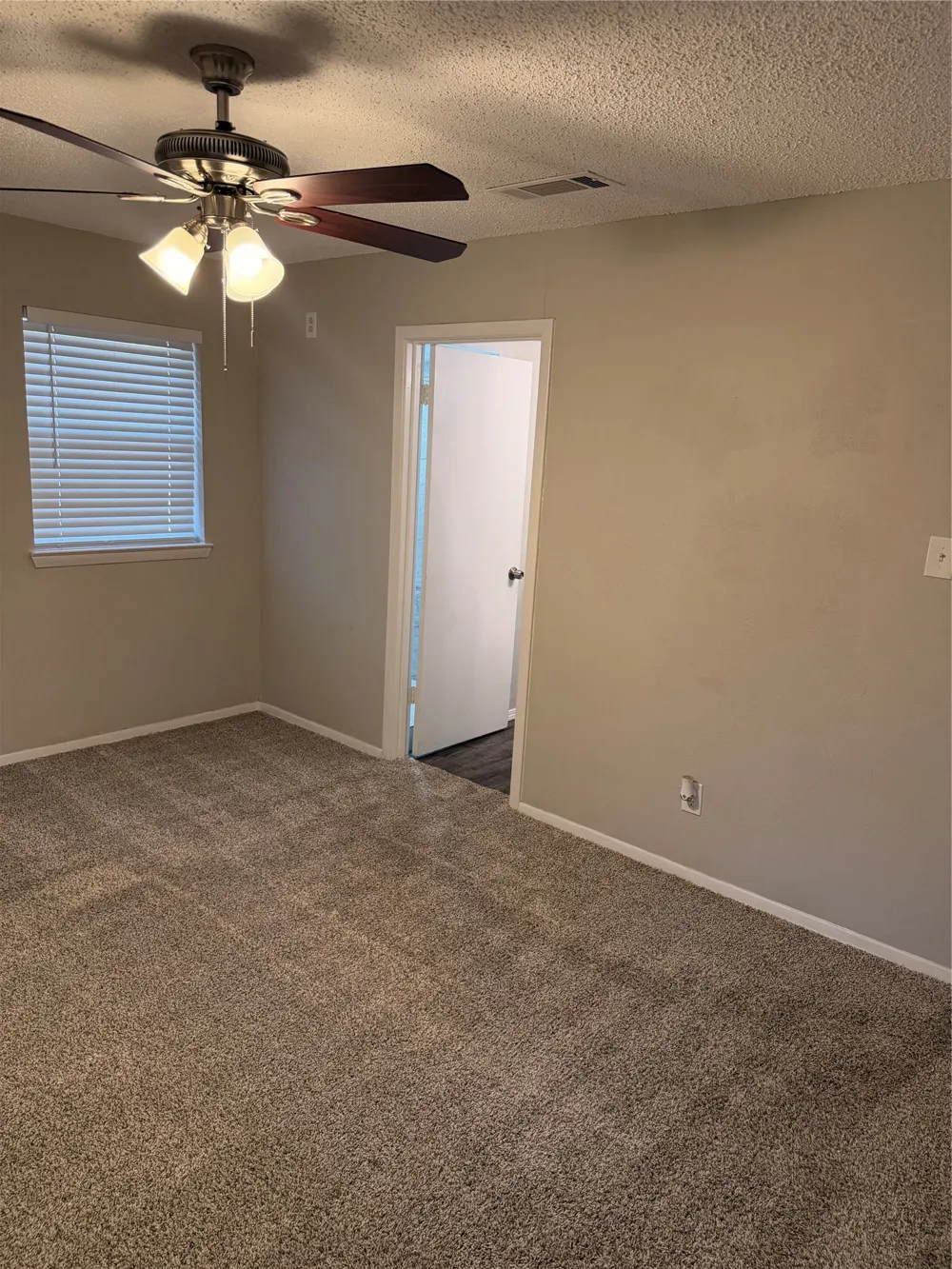 7428 Bogart Drive North Richland Hills, TX 76180
