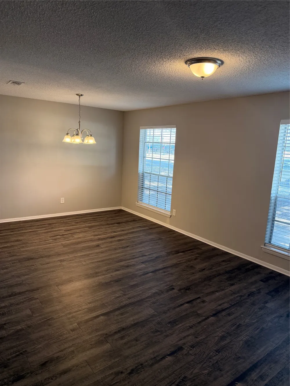 7428 Bogart Drive North Richland Hills, TX 76180