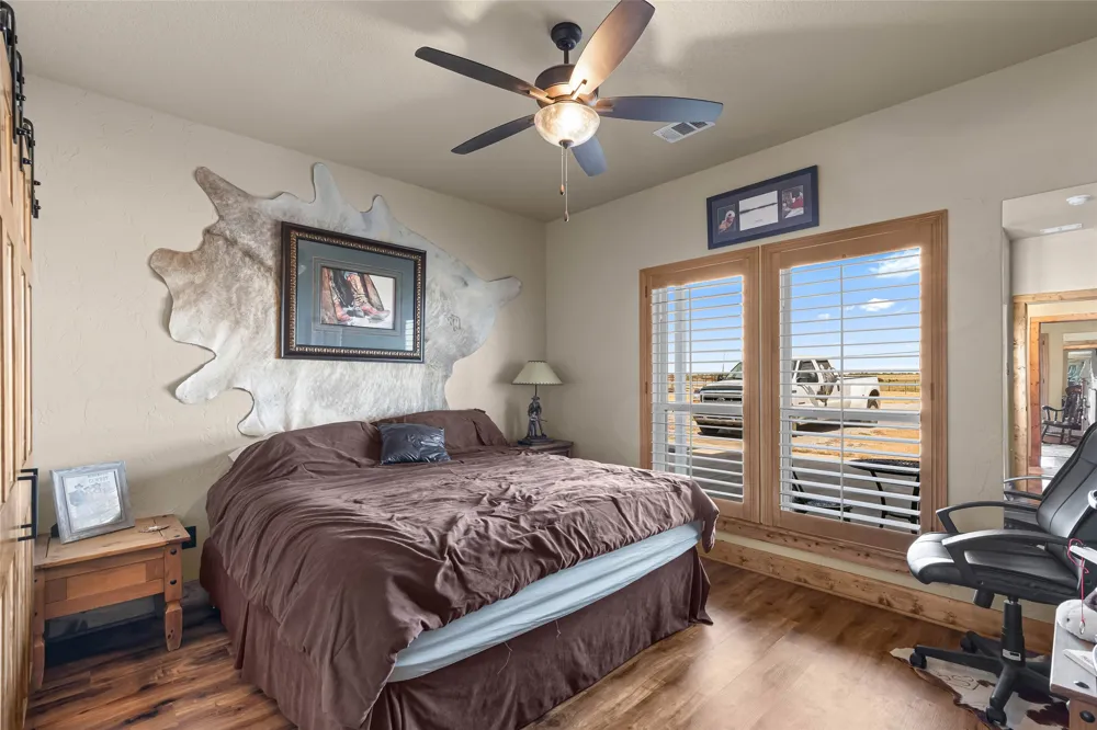 12880 County Line Rd Ponder, TX 76259